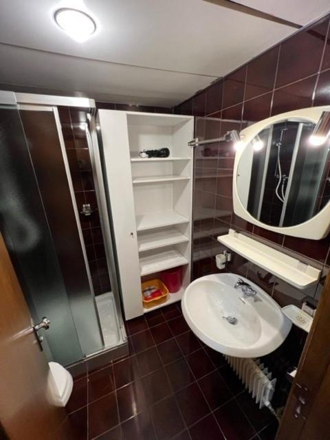 Aparthotel Residenza Albare Marilleva Exteriér fotografie