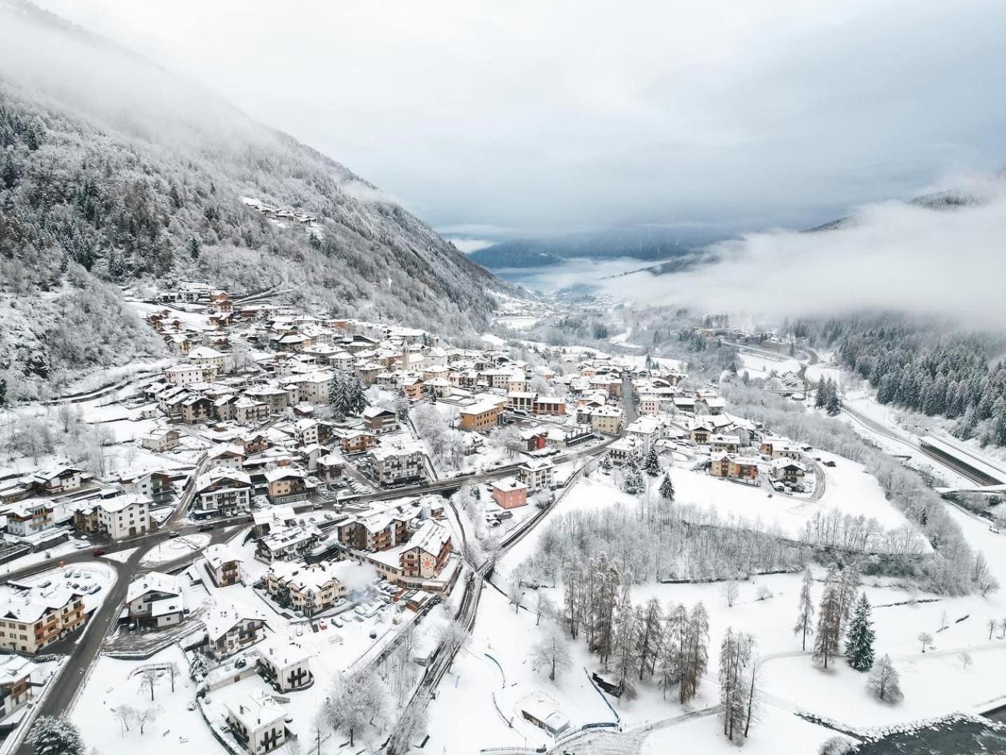 Aparthotel Residenza Albare Marilleva Exteriér fotografie